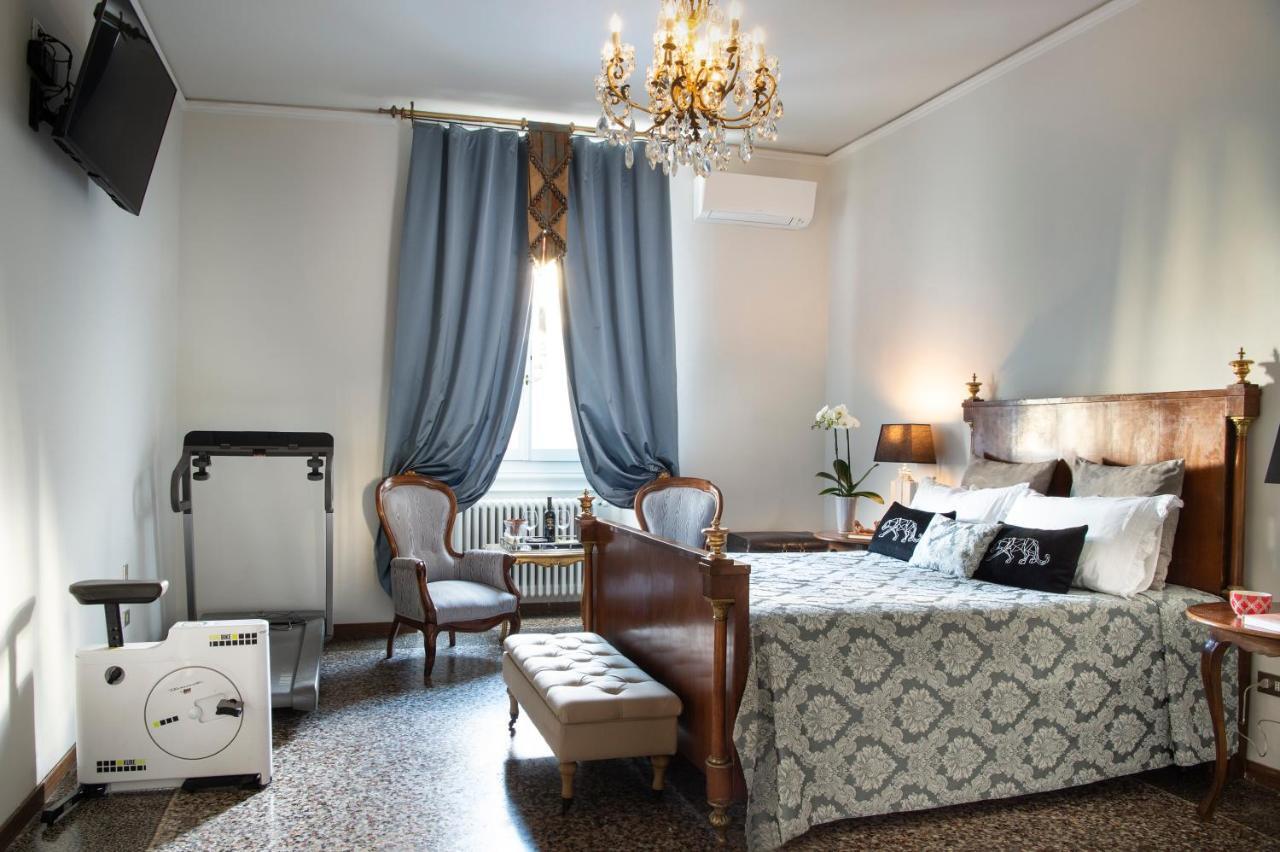 Contemporary Suites Firenze Bagian luar foto