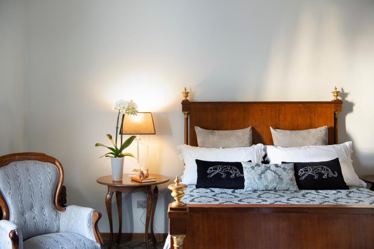 Contemporary Suites Firenze Bagian luar foto
